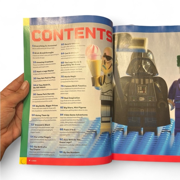 Lego Complete Fan Guide Magazine NWT - Picture 3 of 3